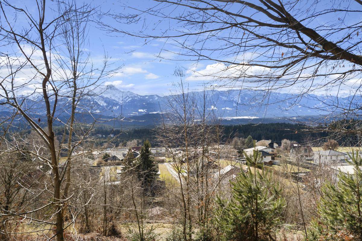 Ihr Logenplatz in der Natur – Baugrundstück mit spektakulärer Aussicht &amp; Waldrandlage - Ansicht 3