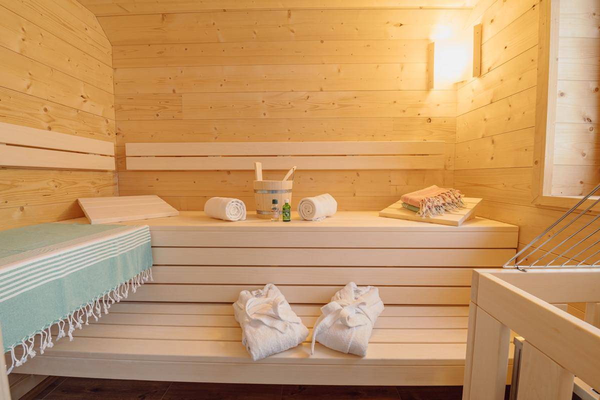 Haus Grundlsee Sauna Wellnessbad OG(c)NDZ