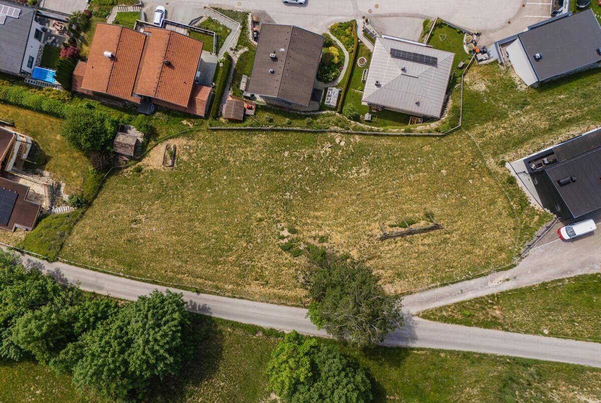 Sonniges Baugrundstück in Thumersbach - Ansicht 2