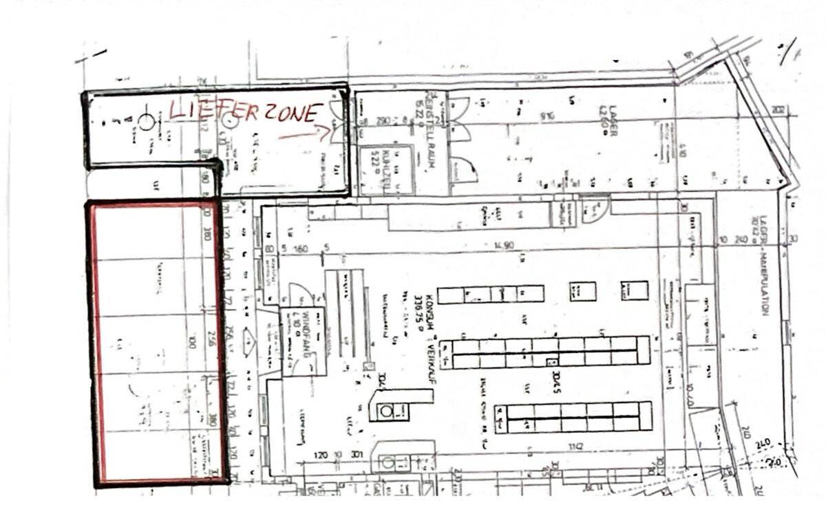 Grundriss einer Gewerbefläche mit Verkaufsbereich, Lager und klar definierter Lieferzone.