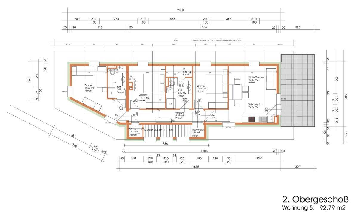Grundriss des 2. Obergeschosses mit einer Wohneinheit, Balkon und Abmessungen.