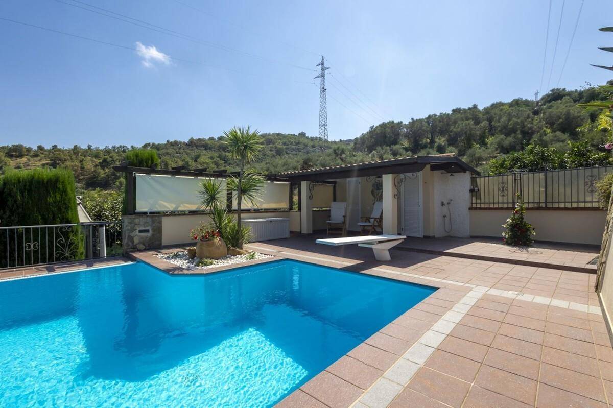 Pool House