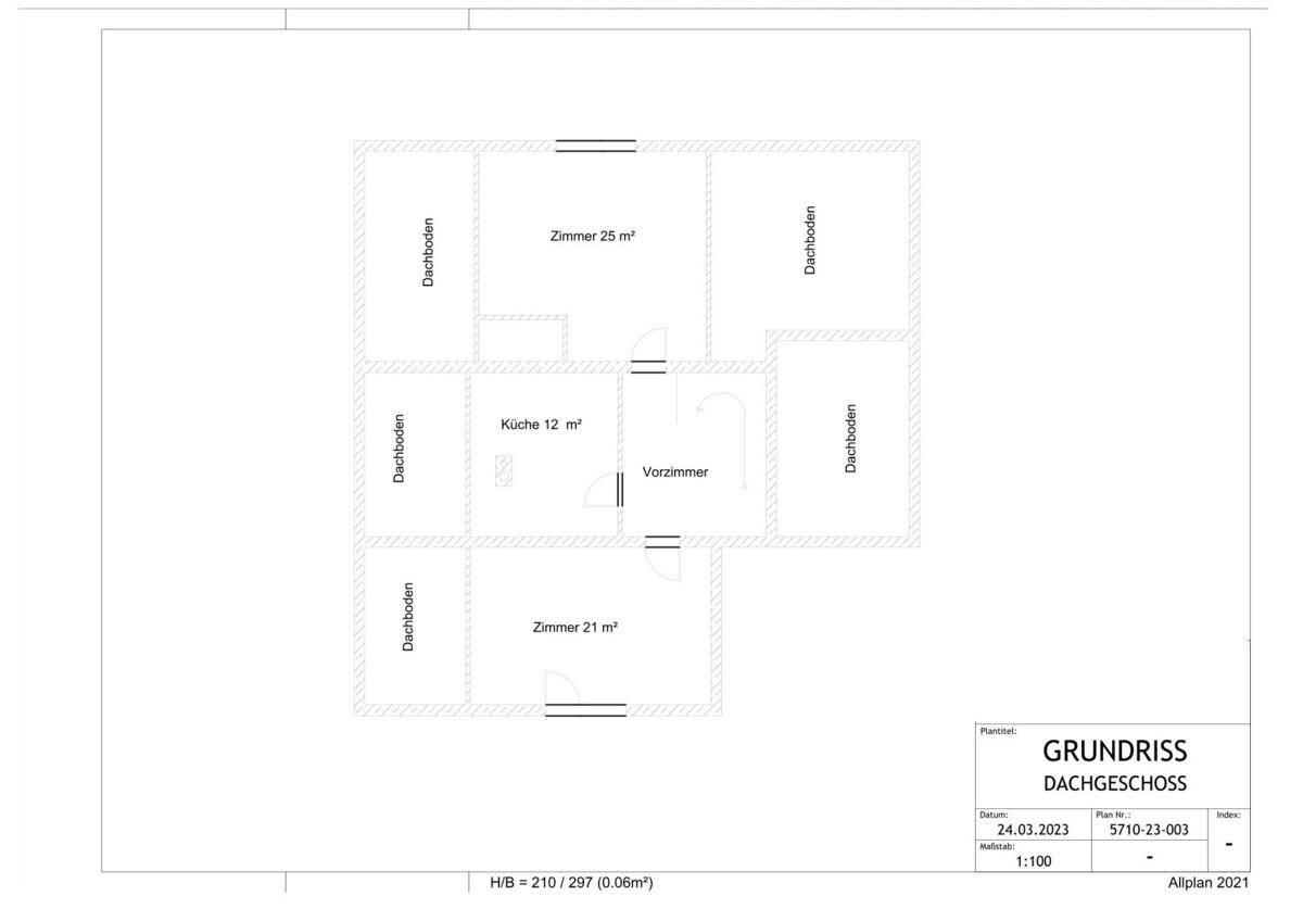Grundriss des Dachgeschosses mit Zimmern, Küche und Dachbodenbereichen.