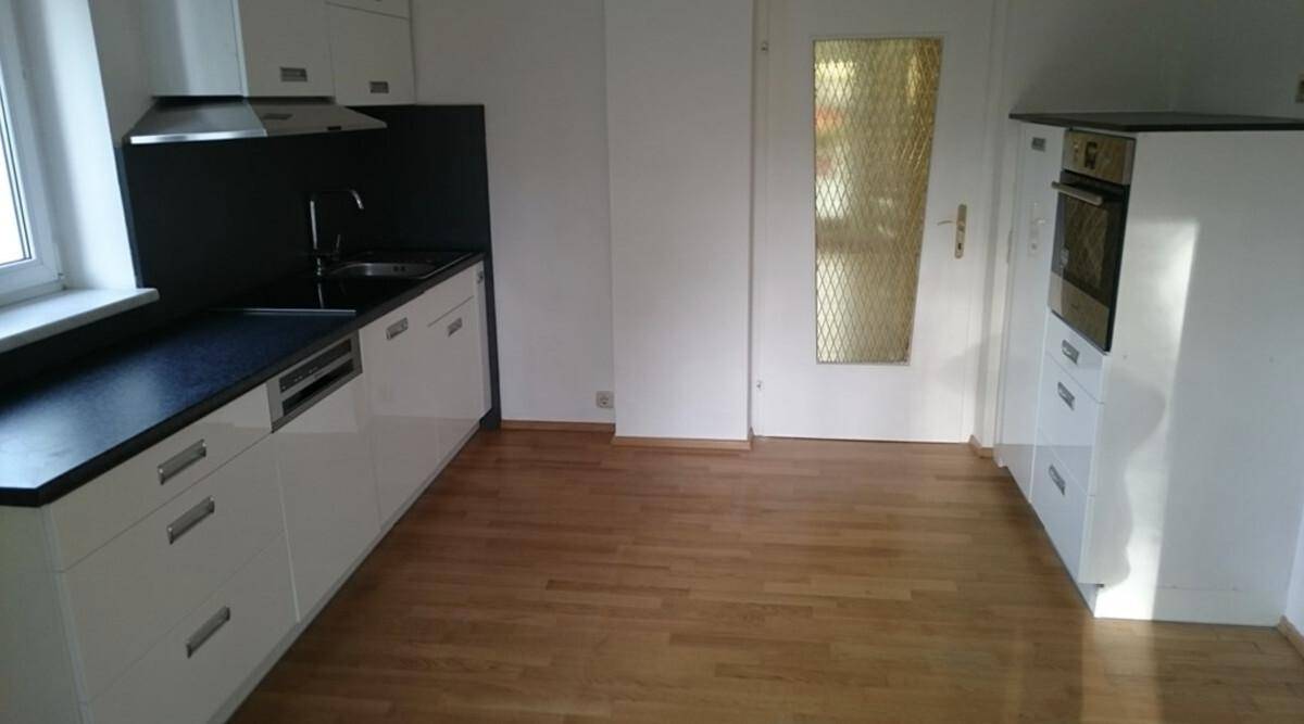 1. OG 2-Zimmer Wohnung