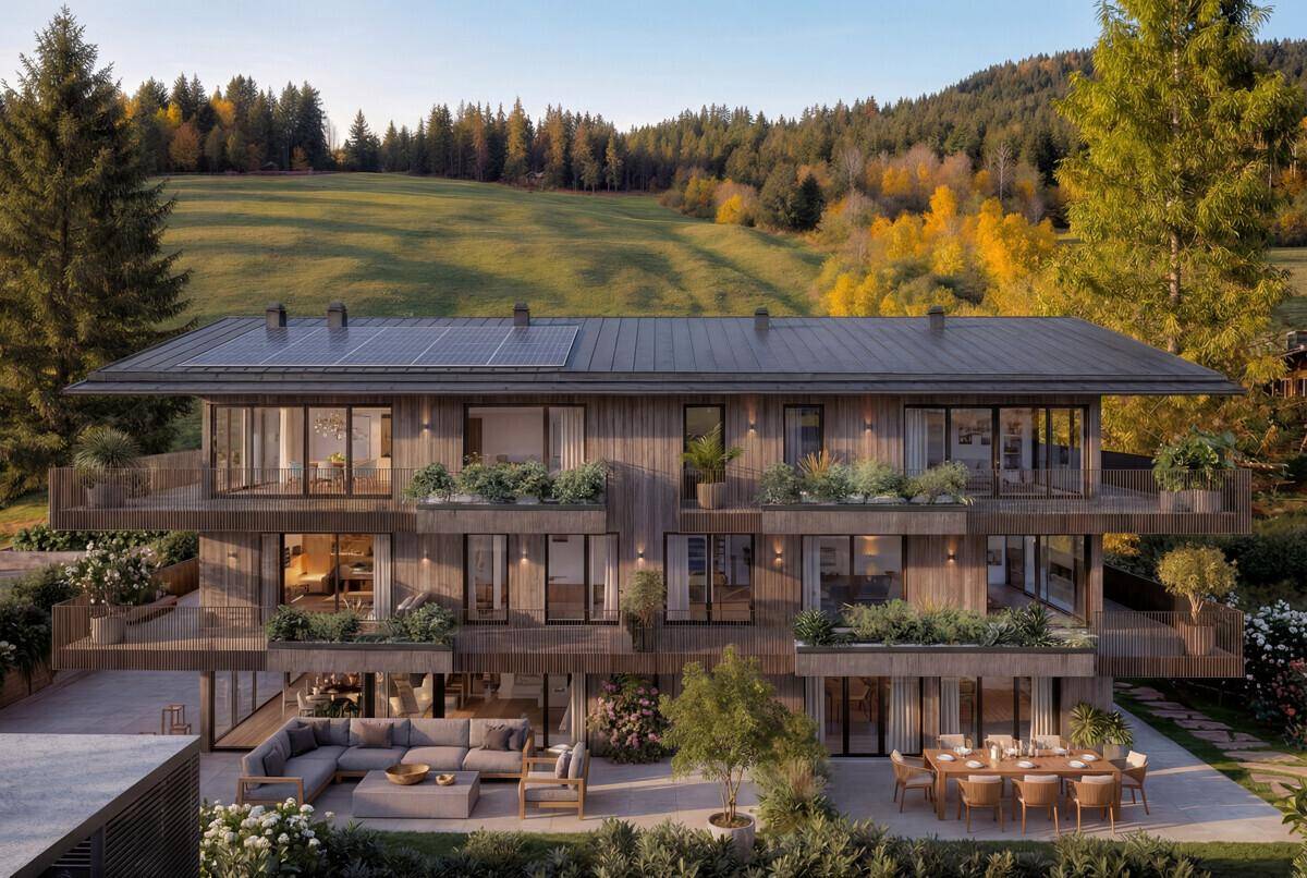 Moderne Wohnanlage am Tag mit Holzfassade, Balkonen und einer einladenden Terrasse.
