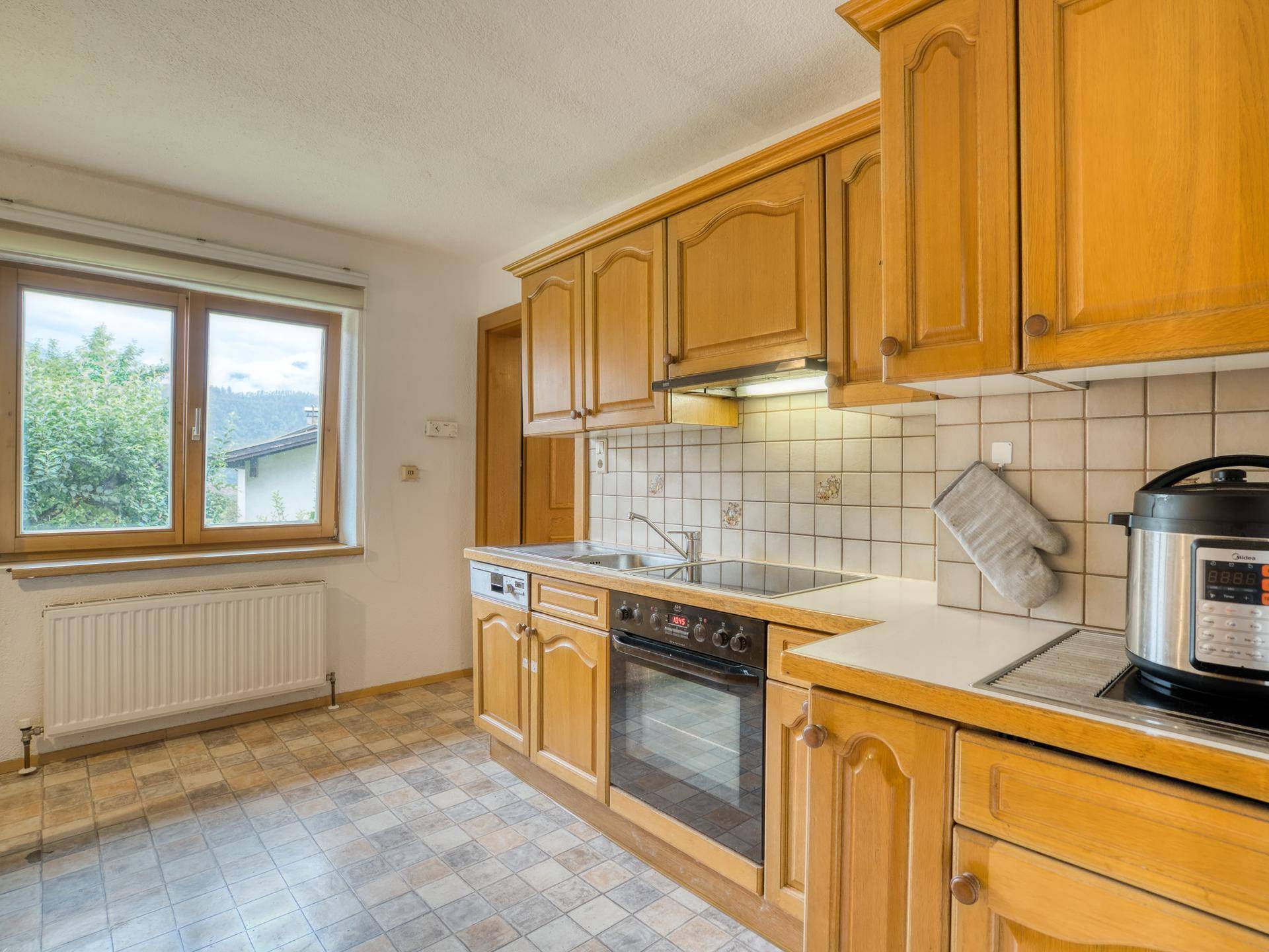 Wohnung Parterre Süd mit ca. 55 m², 3 Zimmer, großer Hausgang