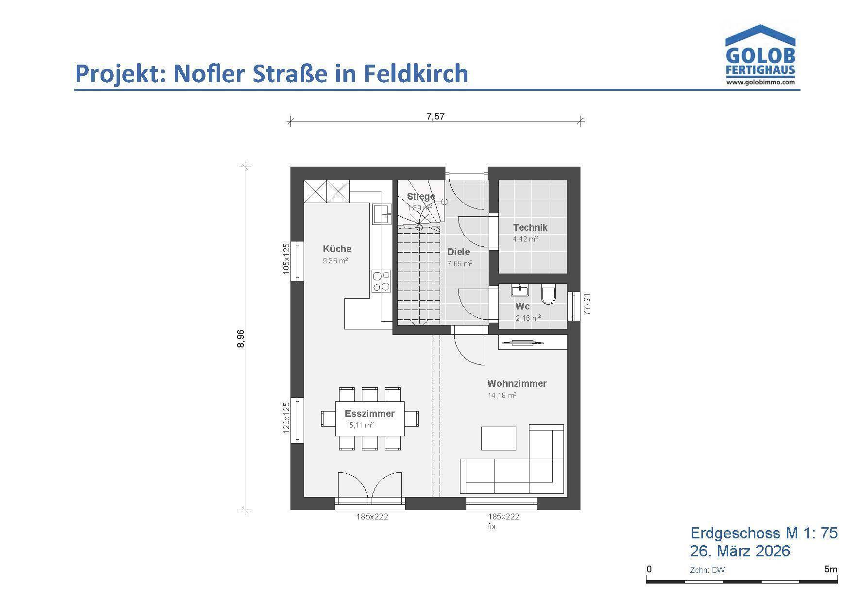 Grundriss des Erdgeschosses mit offener Küche, Esszimmer, Wohnzimmer und separatem WC.