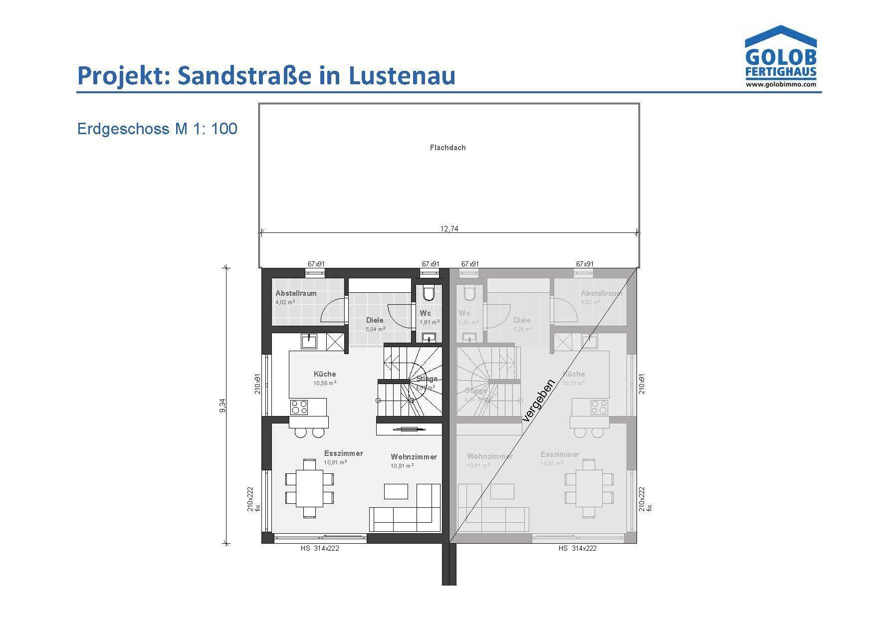 Grundriss des Erdgeschosses mit offener Küche, Esszimmer, Wohnzimmer und separatem WC.
