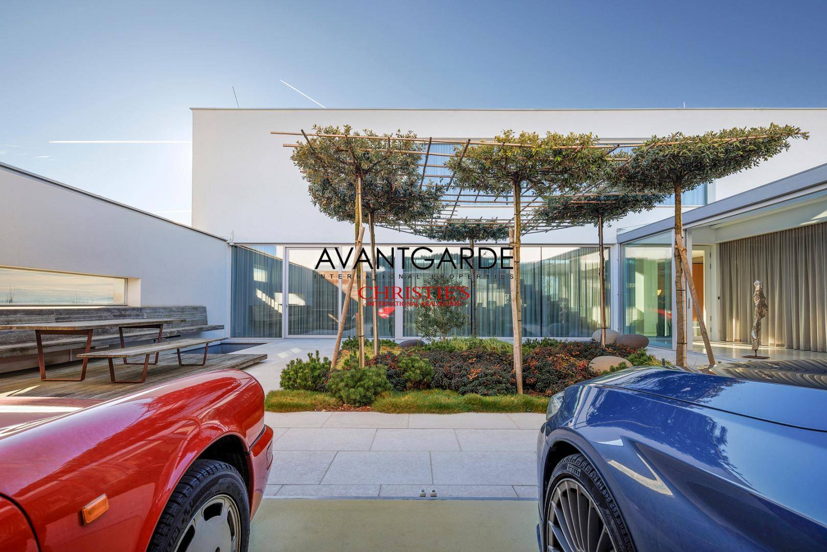 profphoto_3552 - STRATZING - exterior garage-2_1_w