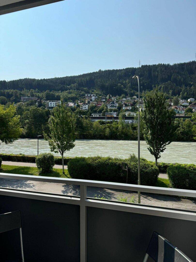 Balkon/Aussicht/ SZ rechts