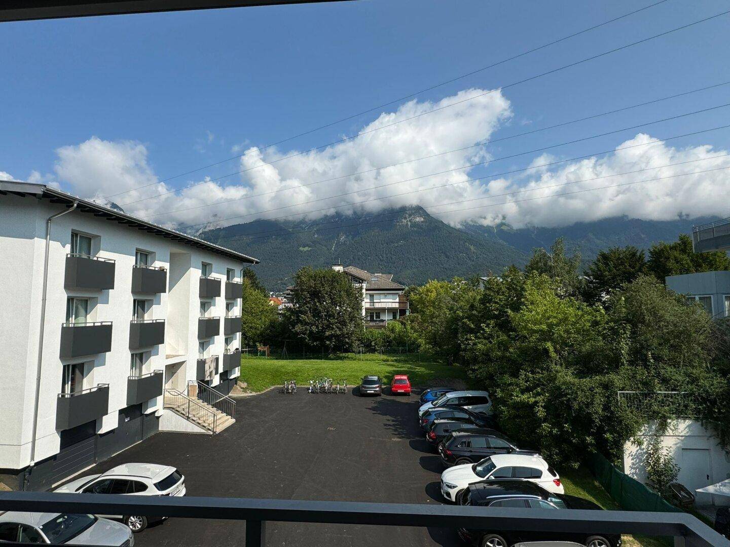Balkon/Aussicht / SZ links