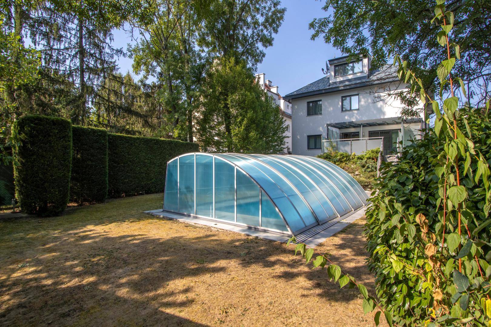 Garden with Pool