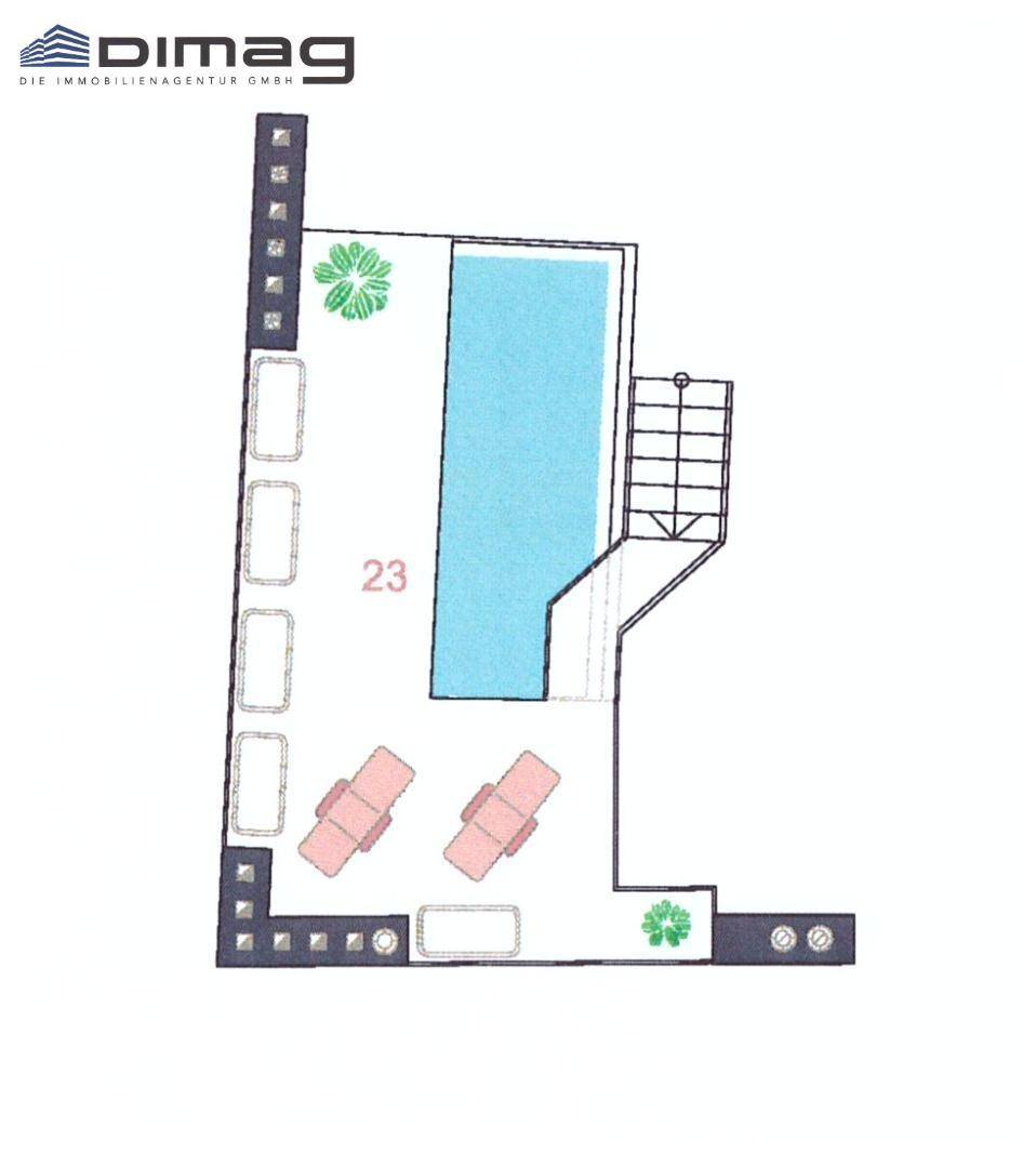 Grundriss der Dachterrasse mit Pool und Liegeflächen für Entspannung.