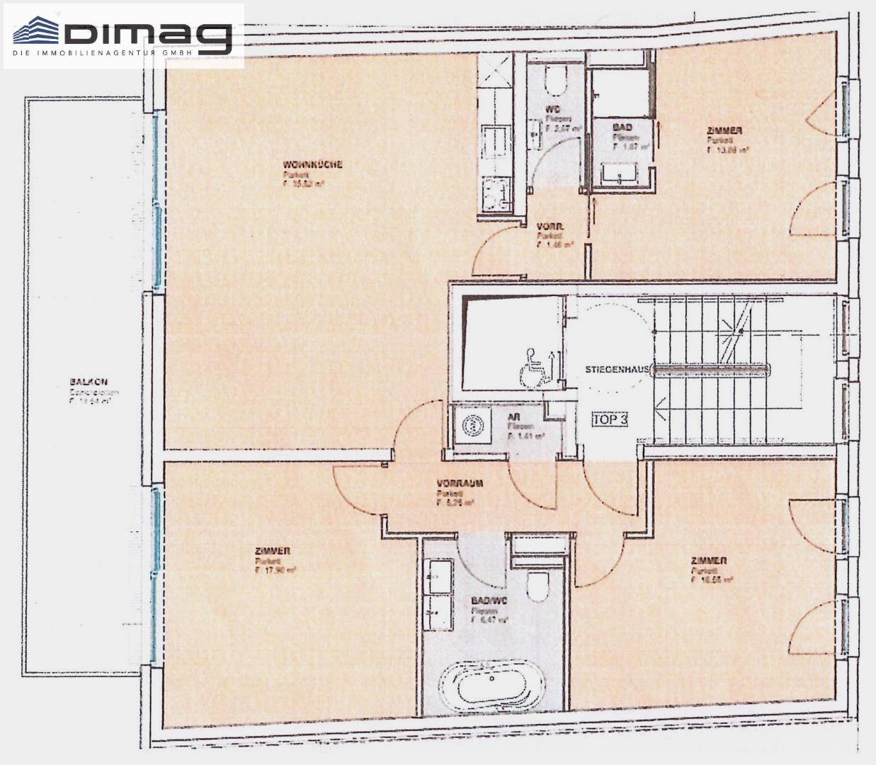 Grundriss für TOP 3 mit Wohnküche, zwei Bädern und Balkon im Obergeschoss.