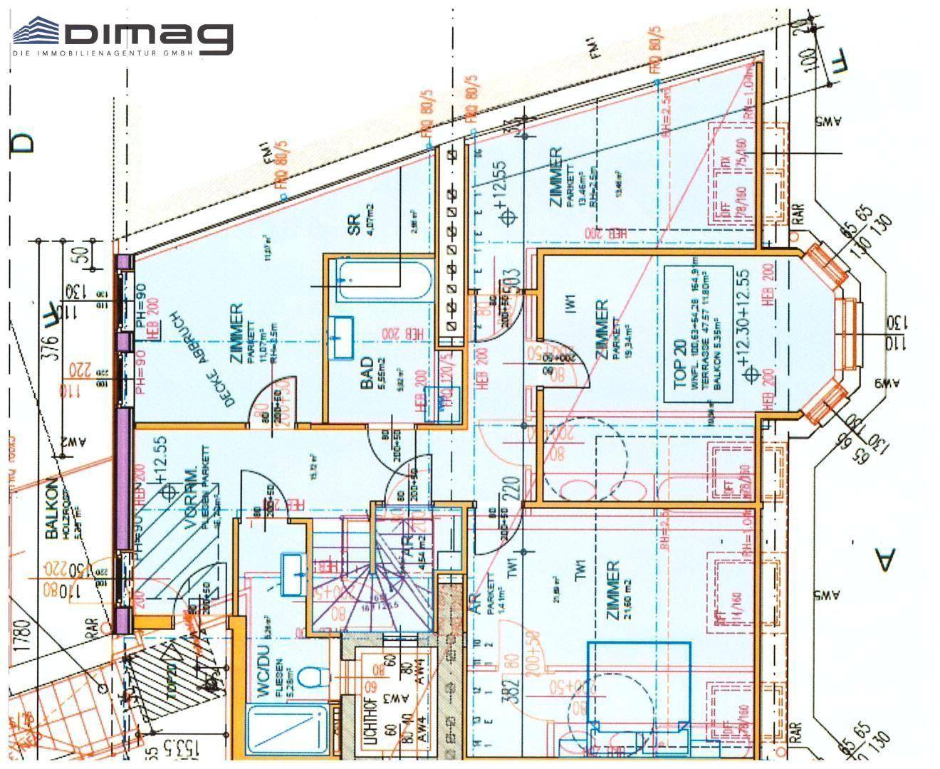 Grundriss mit Schlafzimmern, Badezimmer, WC und Balkonzugang.