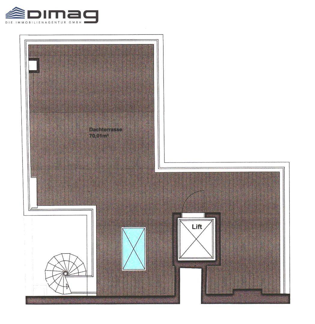 Grundriss der Dachterrasse mit Zugang über eine Wendeltreppe und Aufzug.