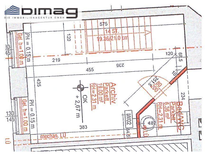 Grundrissplan für ein Archiv und ein Bad/WC mit Treppenhaus und detaillierten Maßangaben.