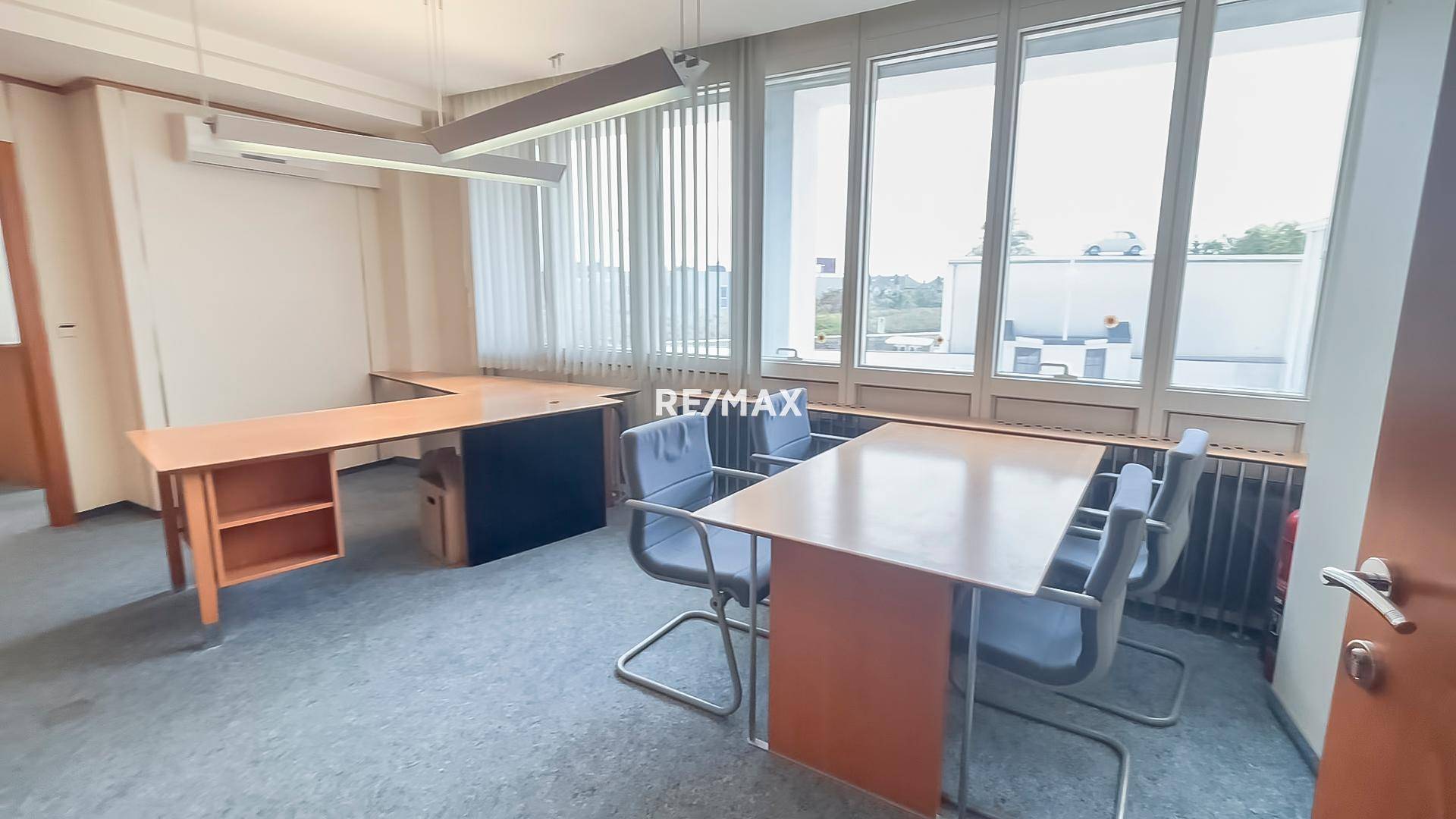 Büro1