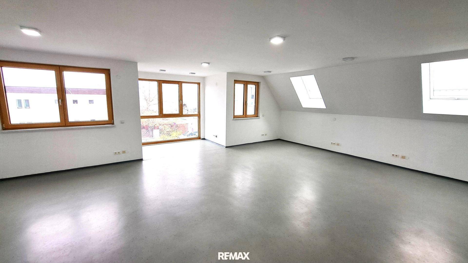 HELLES, MODERNES - 75 m² BÜRO - NEUBAU - Ansicht 4