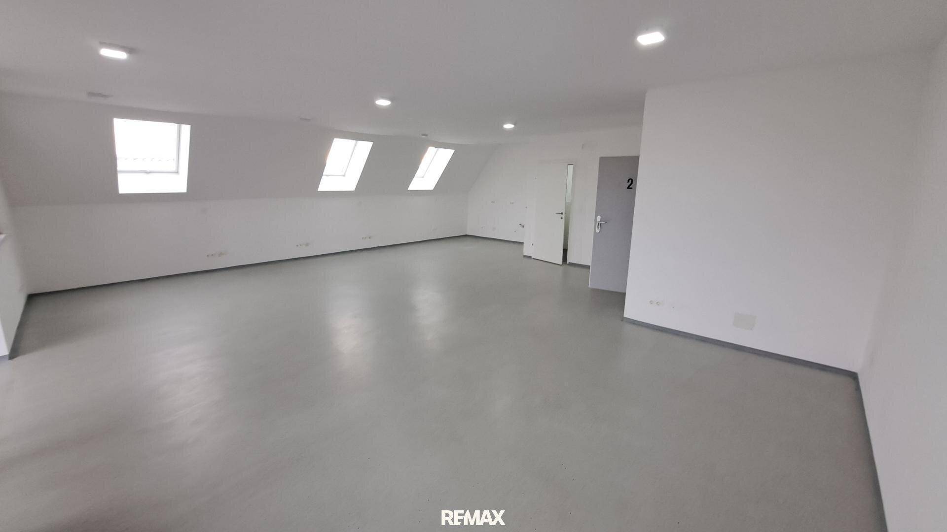 HELLES, MODERNES - 75 m² BÜRO - NEUBAU - Ansicht 6