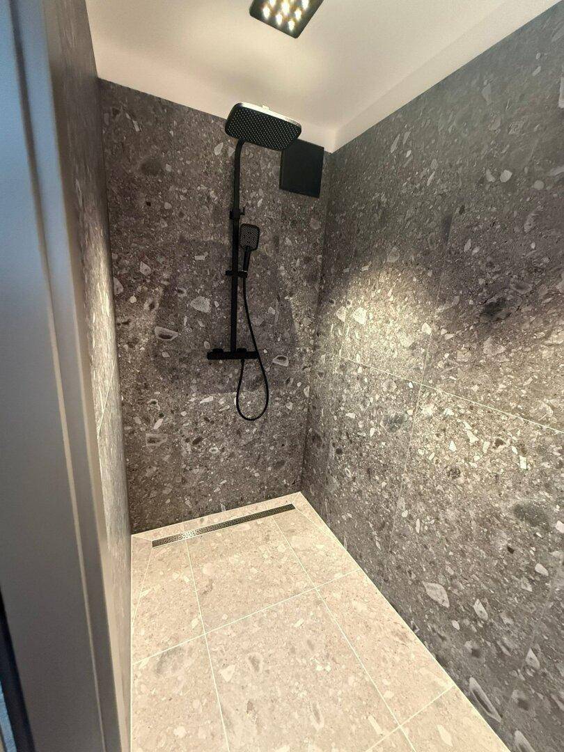 Dusche