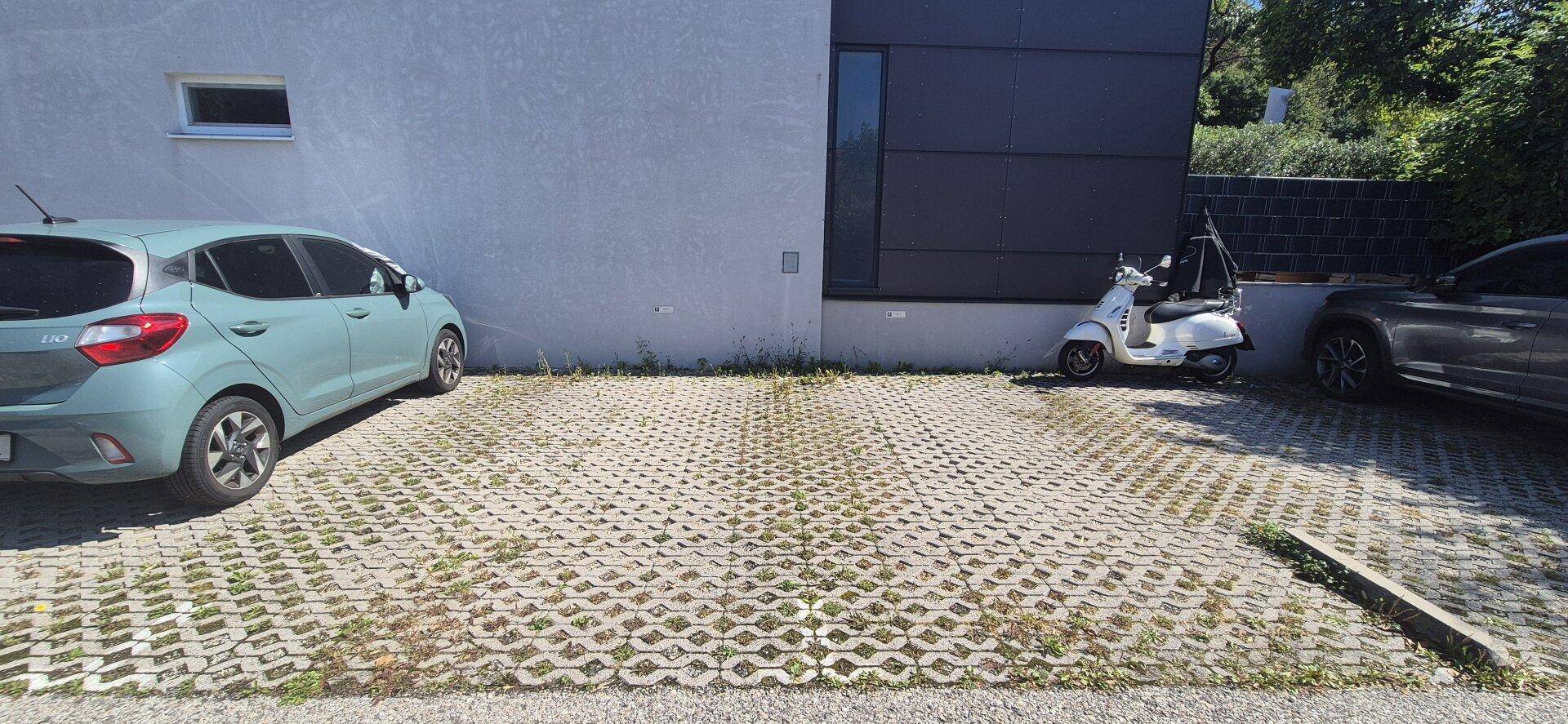 2 Stellplätze