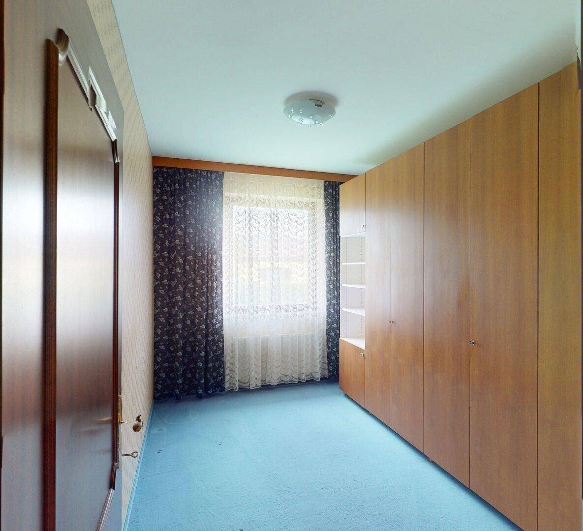 Schlafzimmer 4