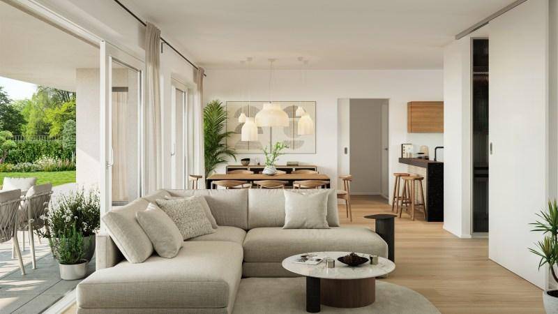 Geräumiger Wohn- und Essbereich mit beigem Sofa, Holzboden und direktem Zugang zur Terrasse.