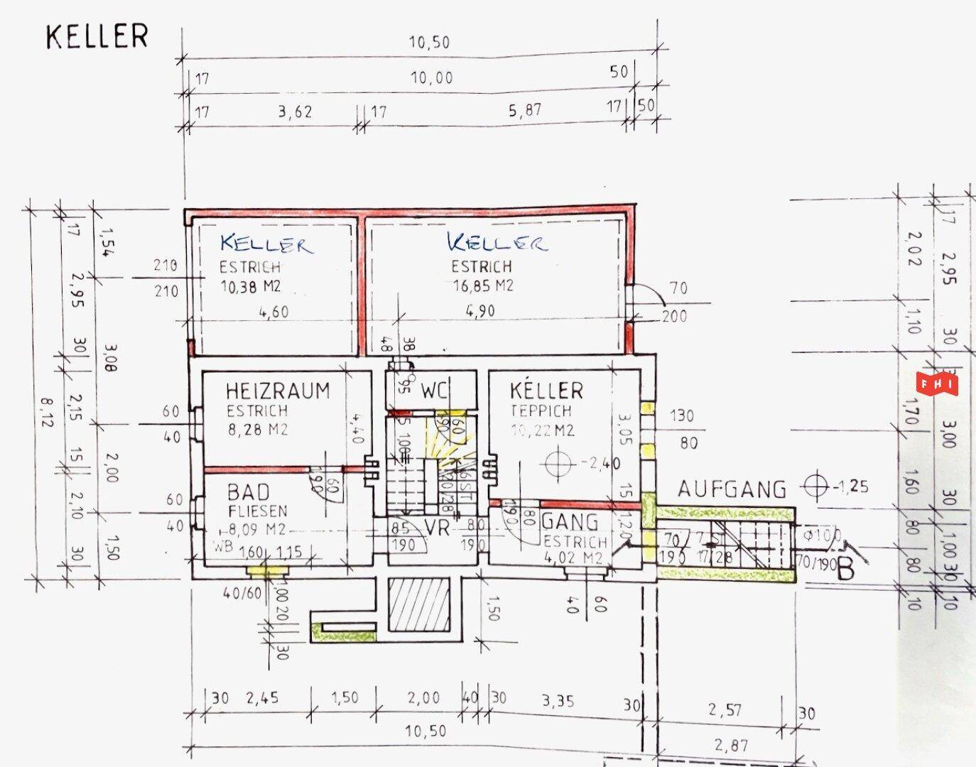 Grundriss des Kellers mit Heizraum, Bad, WC, Gang und mehreren Kellerräumen.