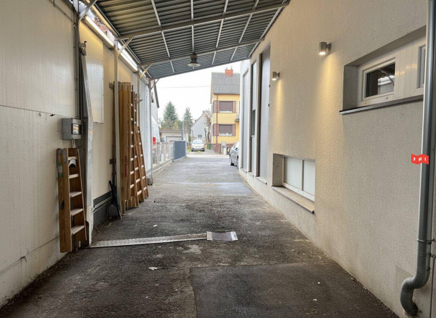 Geschäftshaus mit schöner Dachgeschosswohnung in Traun – pohled 4