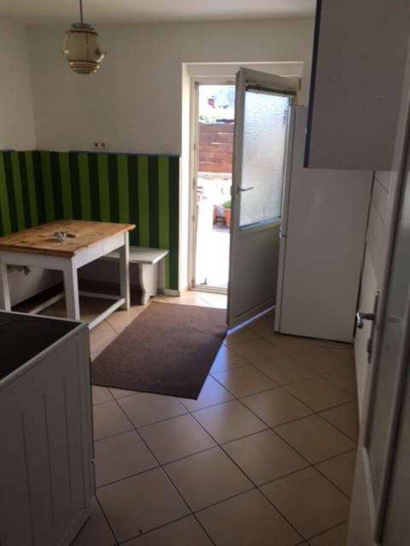 Charmantes Landhaus in Gutenstein, 200m², 8 Zimmer, Garten, renovierungsbedürftig! Jetzt preisreduziert!! - Ansicht 3