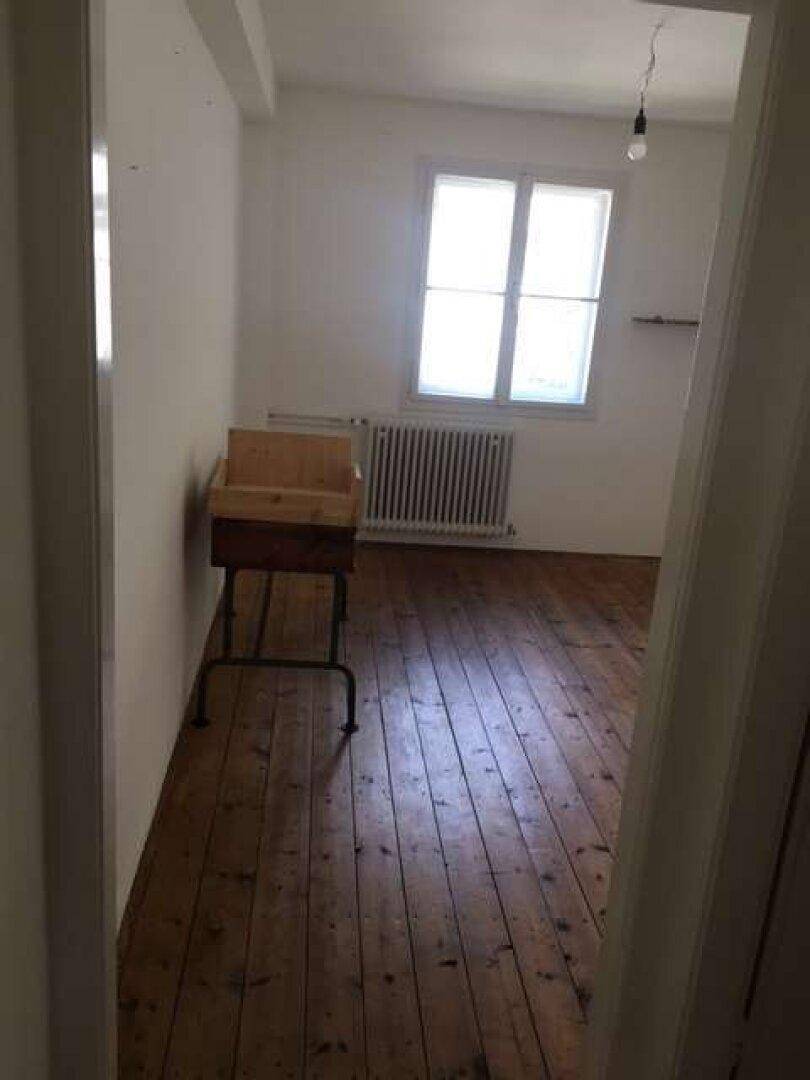 Charmantes Landhaus in Gutenstein, 200m², 8 Zimmer, Garten, renovierungsbedürftig! Jetzt preisreduziert!! - Mehr
