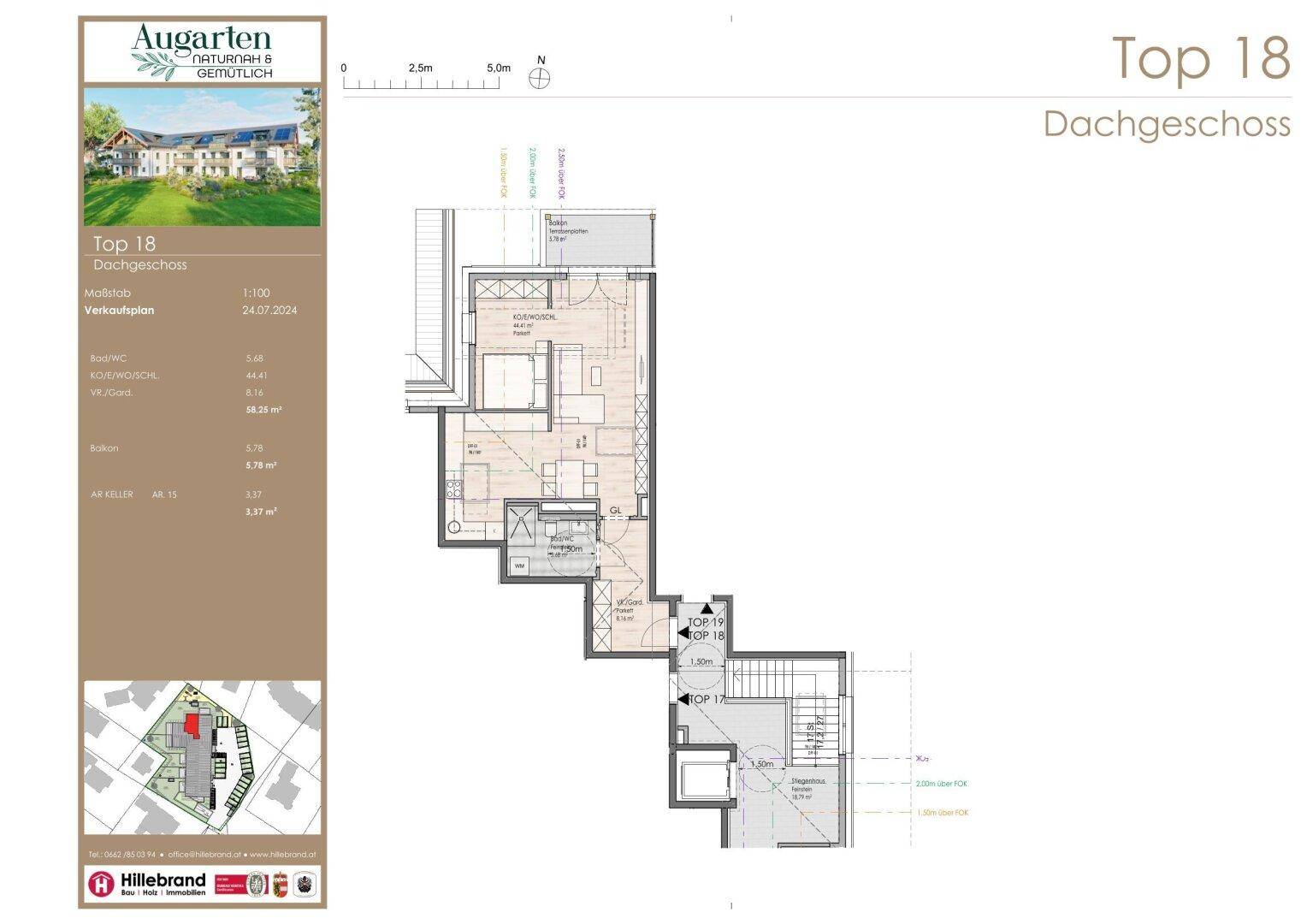 Grundriss der Dachgeschosswohnung Top 18 mit offenem Wohnbereich und Balkon.