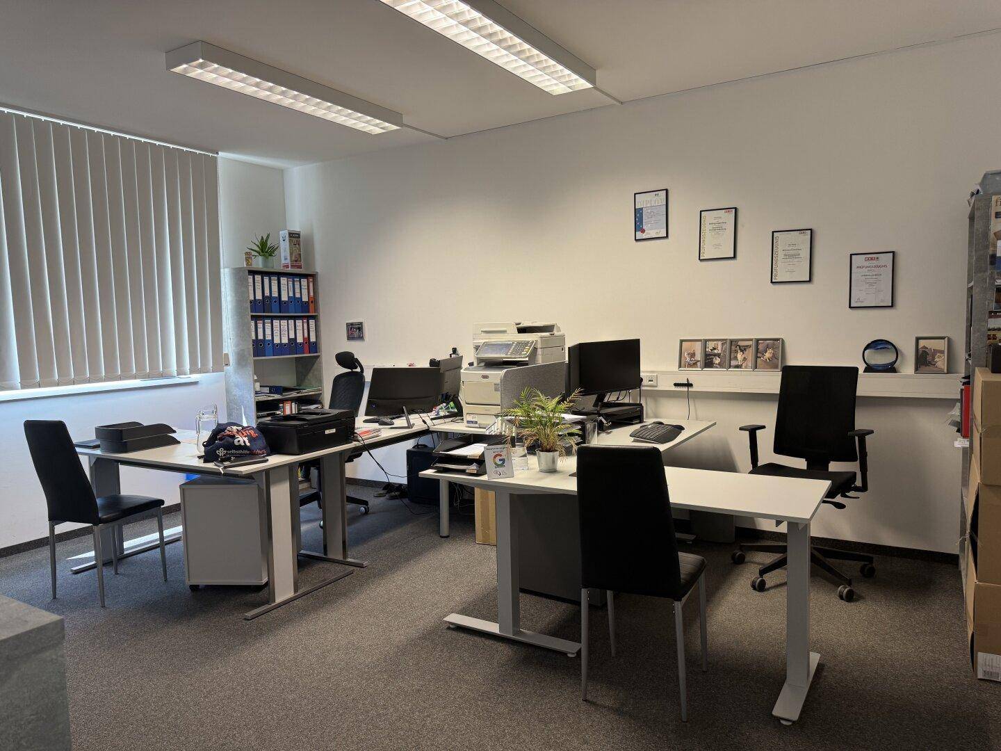 Wals Gois: Büro mit 43,31m² im 1. OG - Ansicht 4