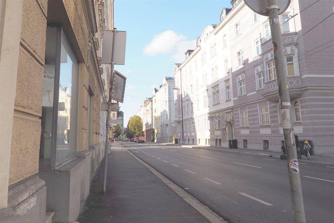 abbiegen in die Stelzhamerstraße-Andräviertel