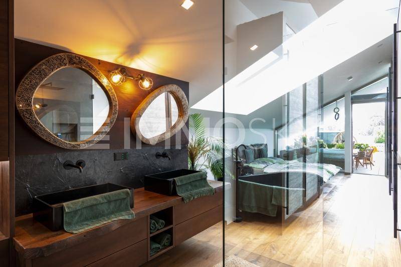 Badezimmer/Schlafzimmer