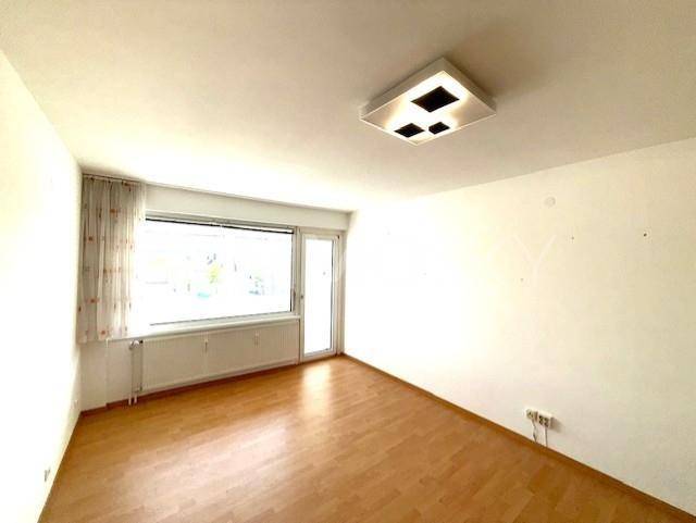 Großes Zimmer