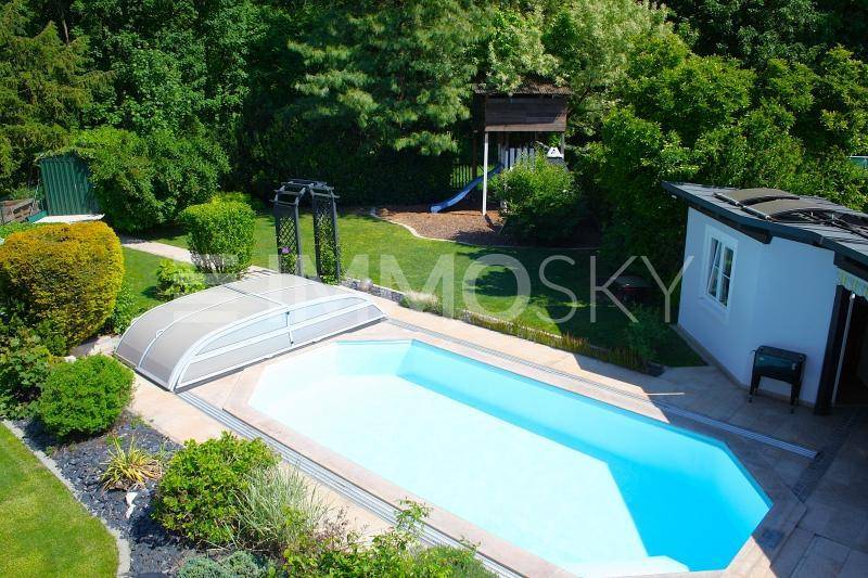 Traumterrasse und Pool