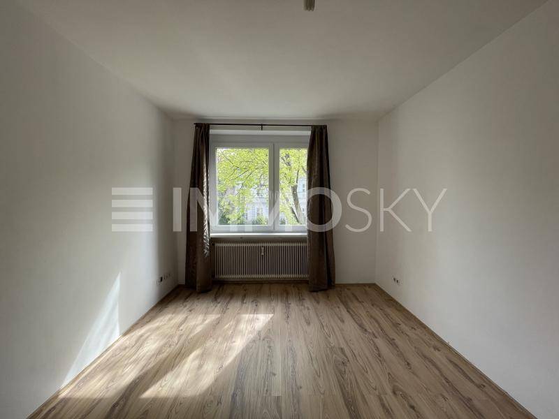 ein Zimmer