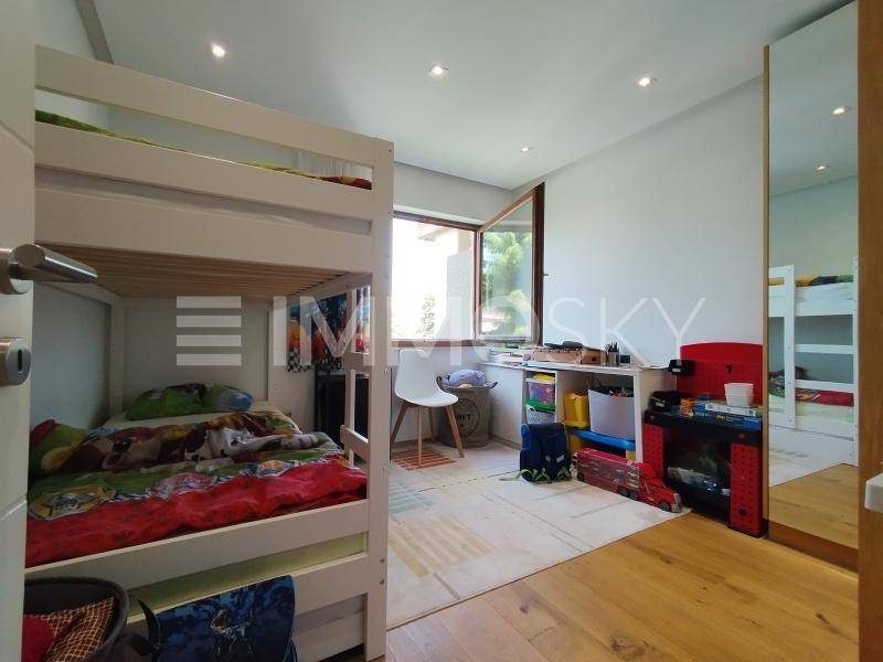 Kinder-Bürozimmer