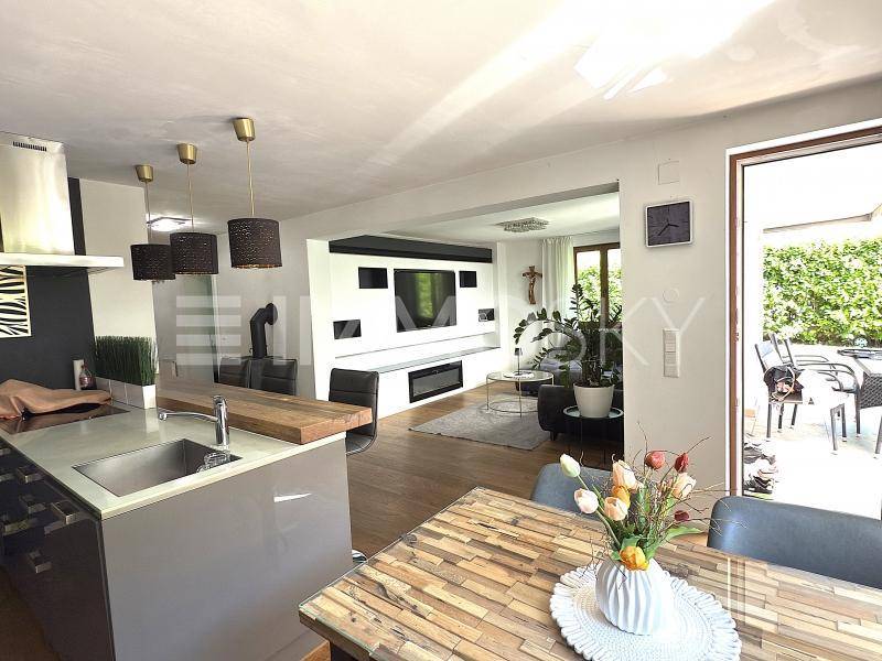 Küche/Wohnzimmer/Essbereich EG
