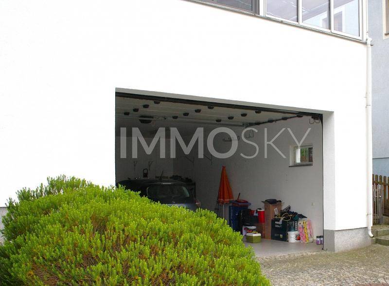 Doppelgarage unterkellert