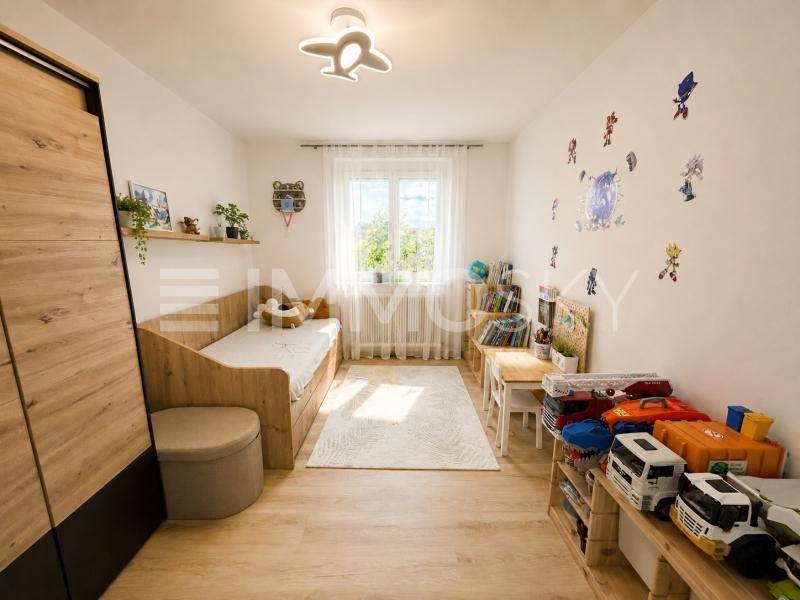 Modernisierte 3-Zimmer-Wohnung mit sonniger Loggia - Ansicht 3