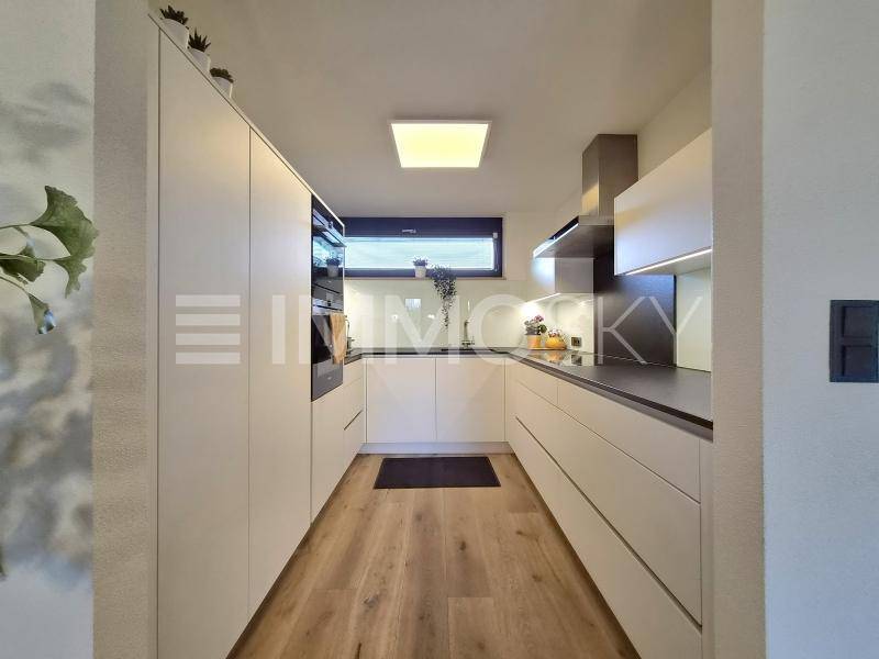Maisonette mit privatem Garten in Höchst - Ansicht 2