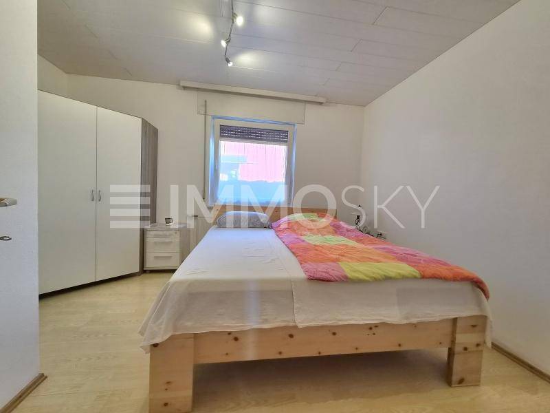 Wohnhaus für zwei Familien - Ansicht 4