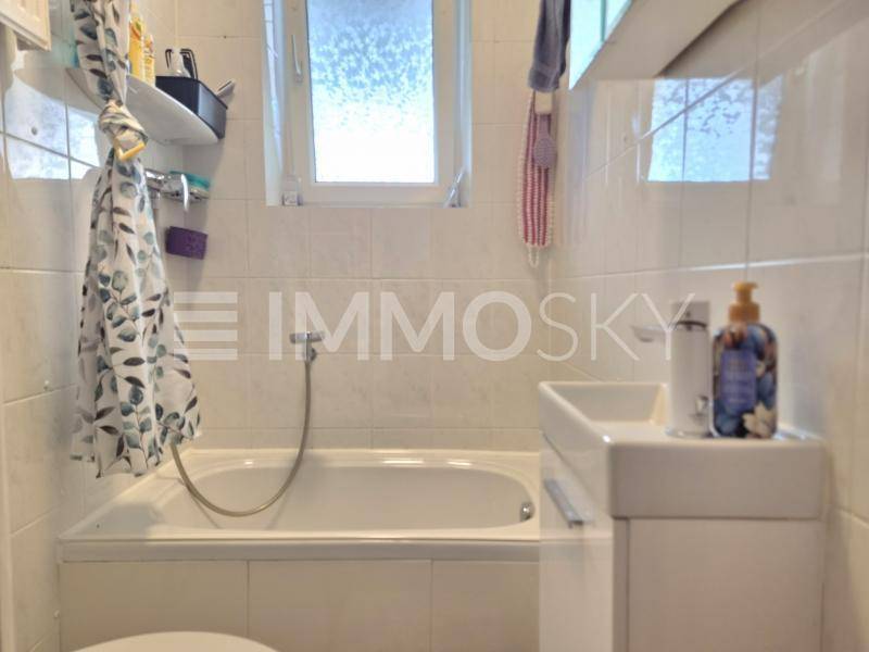 Badezimmer EG