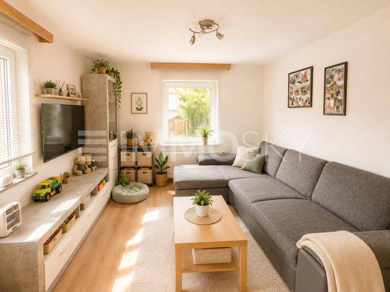 Wohnzimmer Gartenwohnung EG