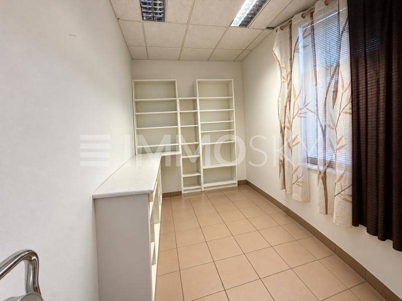 Büro/Lager