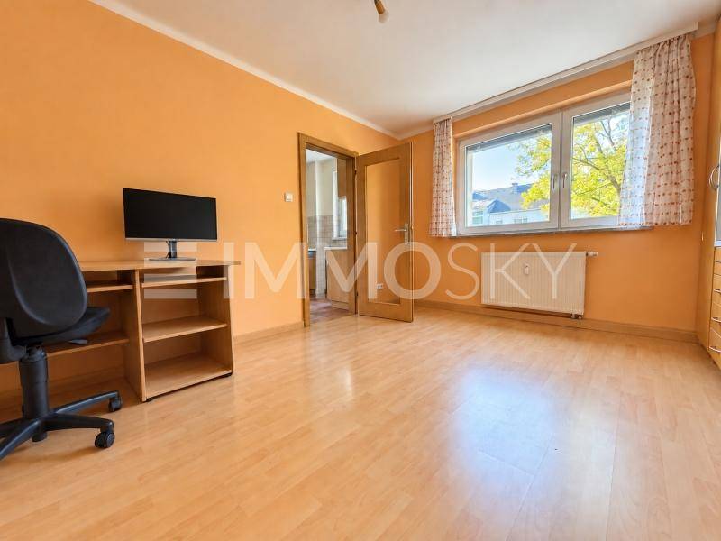 Kinderzimmer/Büro