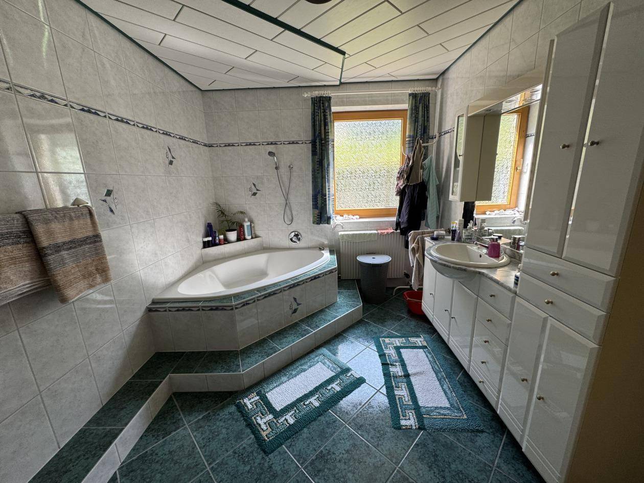 Badezimmer EG